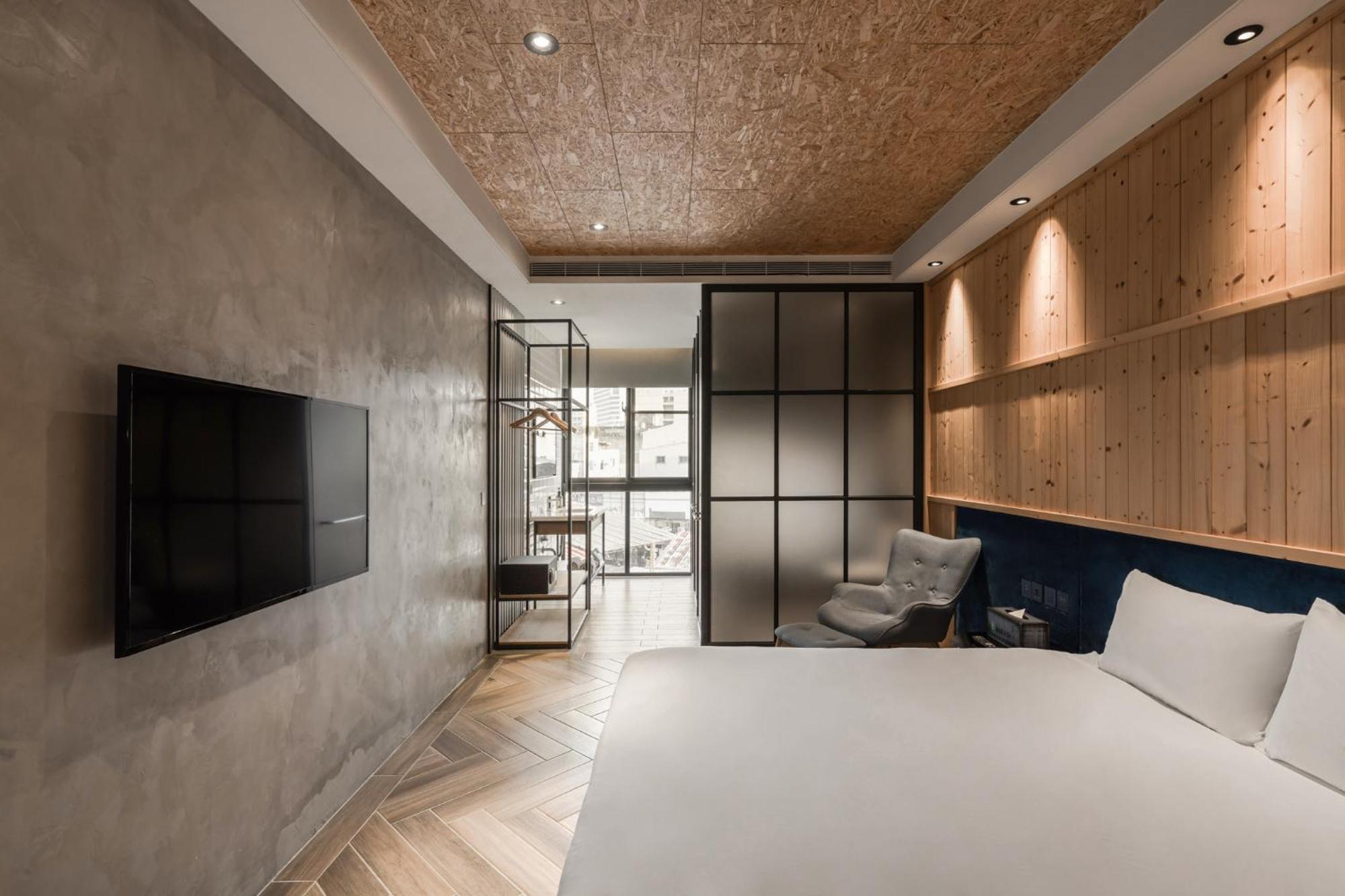 Hotel Leisure 台南行旅-巷弄潮旅 Zewnętrze zdjęcie