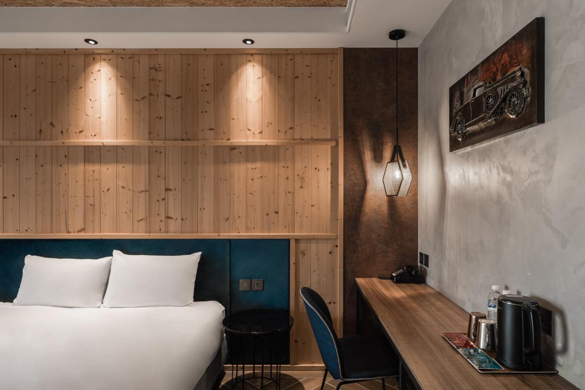 Hotel Leisure 台南行旅-巷弄潮旅 Zewnętrze zdjęcie