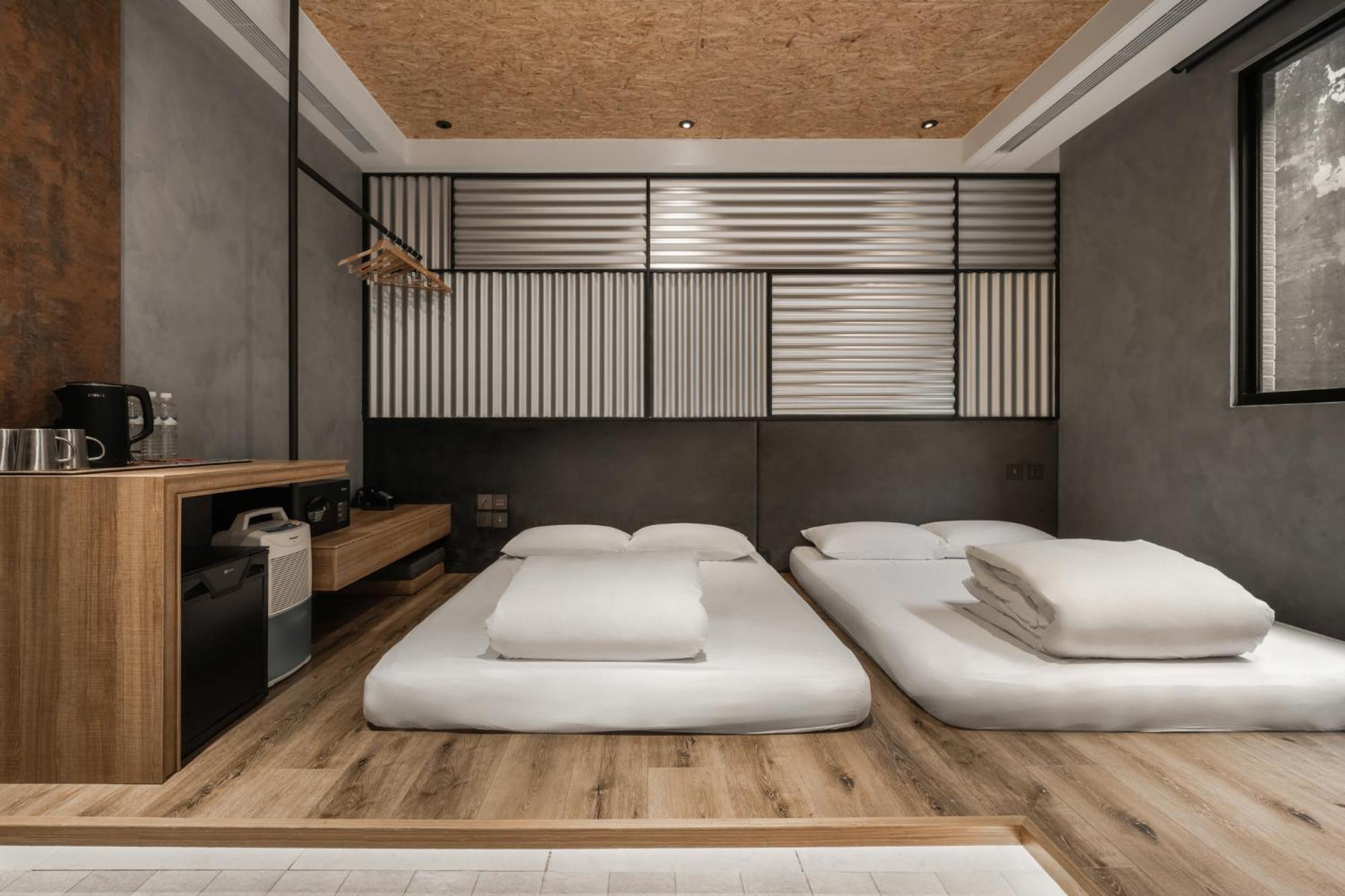 Hotel Leisure 台南行旅-巷弄潮旅 Zewnętrze zdjęcie