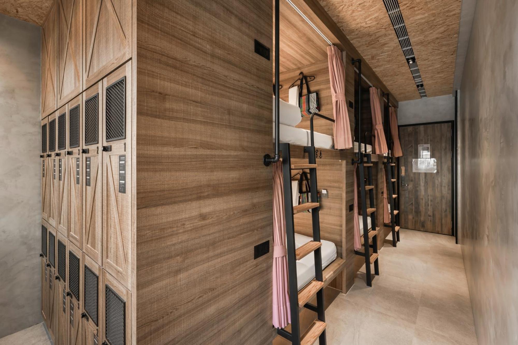 Hotel Leisure 台南行旅-巷弄潮旅 Zewnętrze zdjęcie