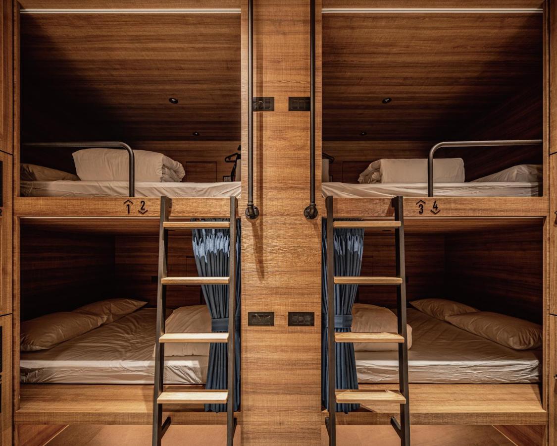 Hotel Leisure 台南行旅-巷弄潮旅 Zewnętrze zdjęcie